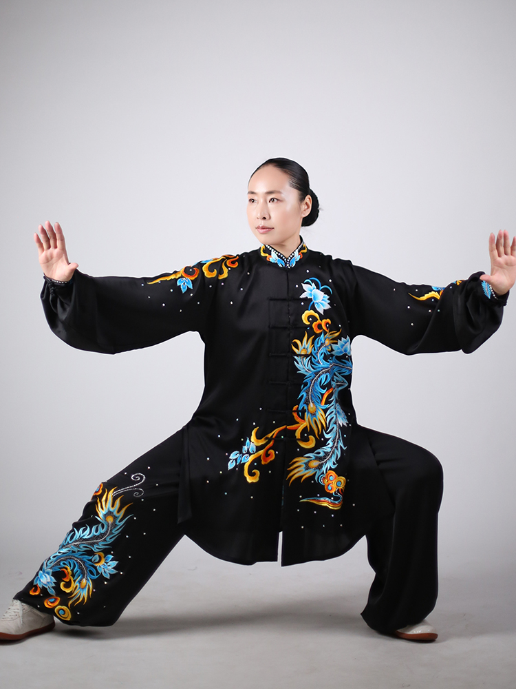 马蕾太极男女同款高档刺绣太极服