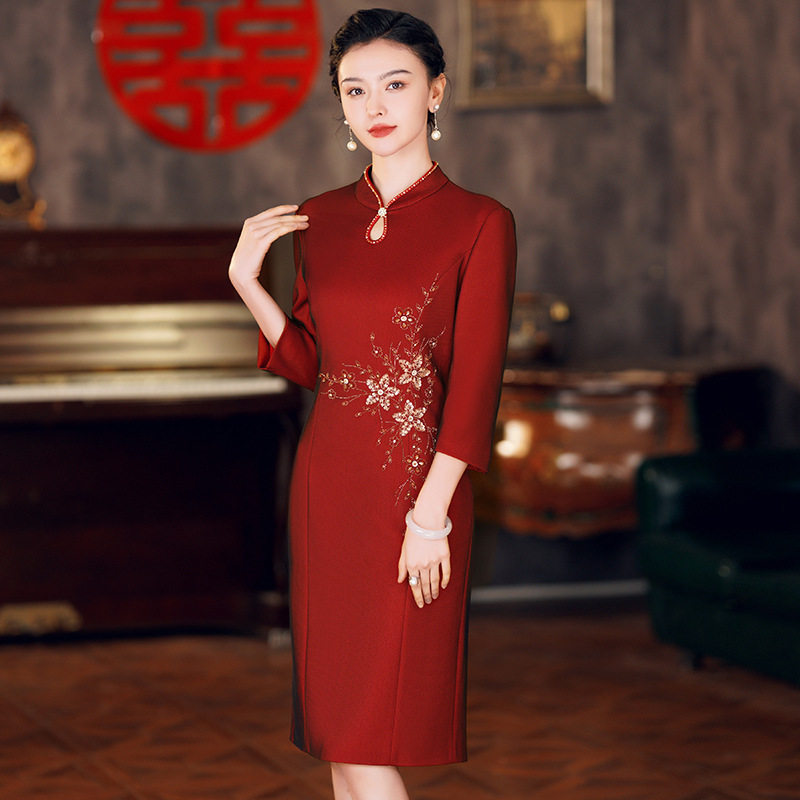 6416夏装装妈妈婚宴装礼服女2023新款喜婆婆端庄气质旗袍改良