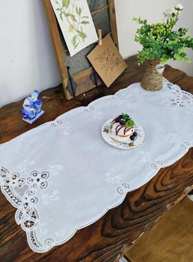 F317 白色百代丽长盘垫83x40cm