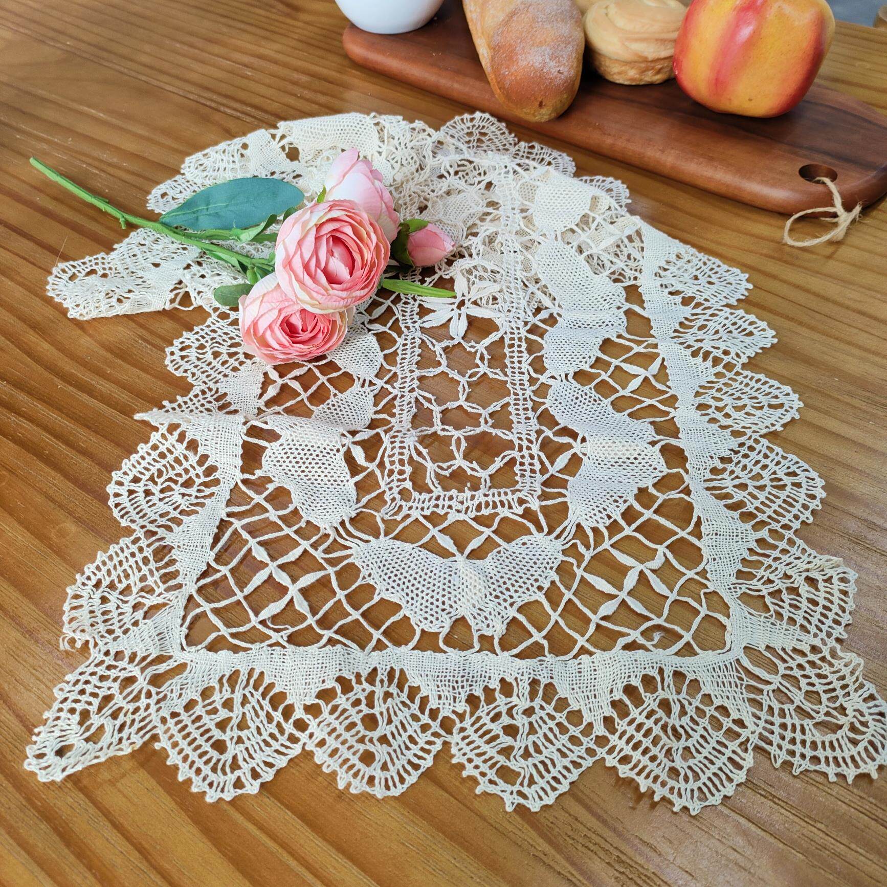 H303 手工棒槌蝴蝶花边桌旗本色棉质30*67cm