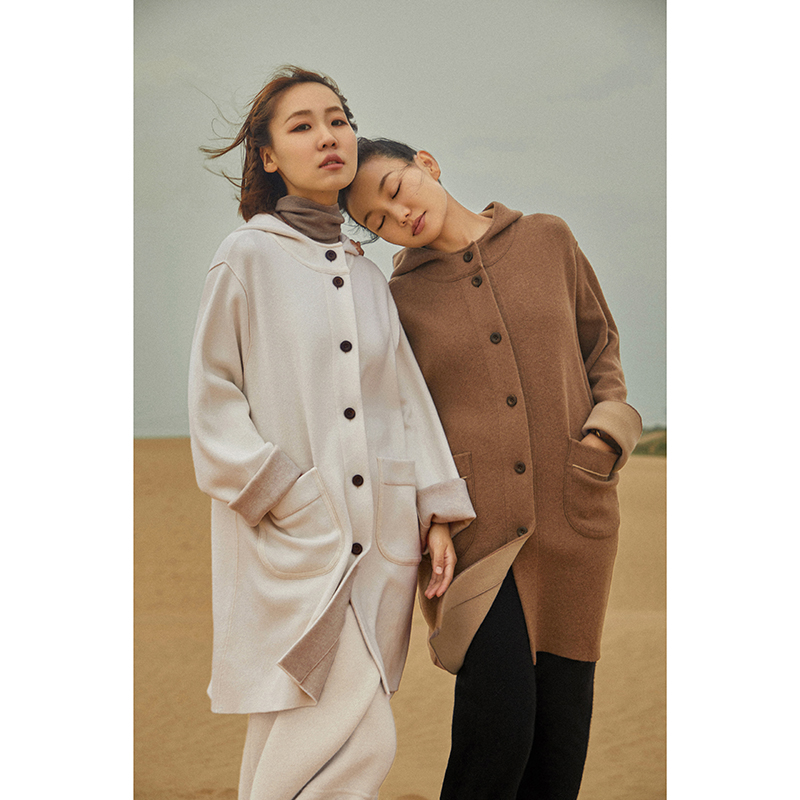 SayYa羊绒廓形连帽大衣