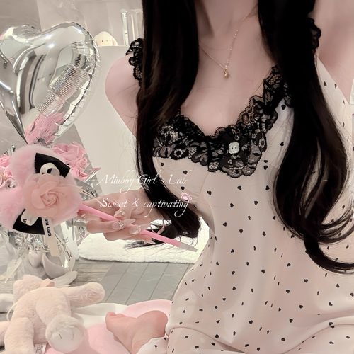 Miubby「告白恋曲」miu系少女纯欲甜美蕾丝边爱心带胸垫冰丝睡裙