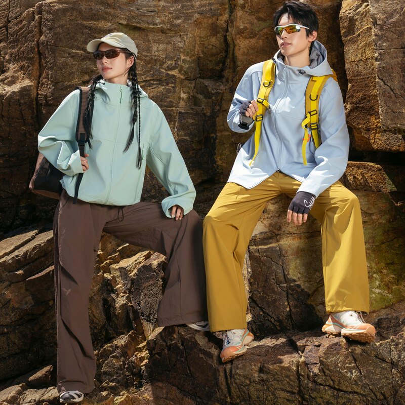 外贸尾单山系软壳冲锋衣男女防风防水冲锋衣登山服情侣户外骑行服