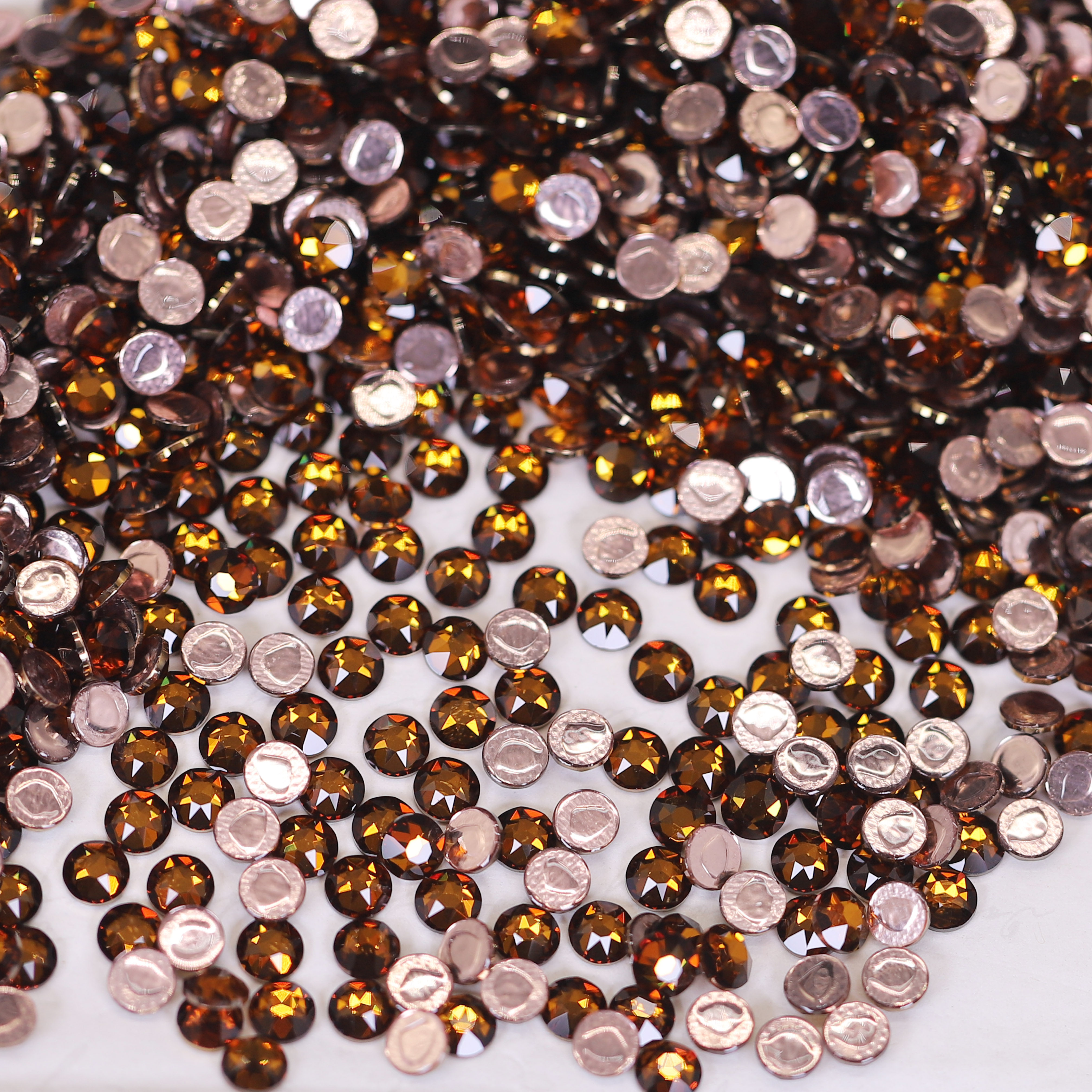 正品奥地利施家水晶华子1002淡琥珀色平底圆形指甲烫钻饰品,彩妆/香水/美妆工具,美甲工具,淘宝优惠券,粉丝福利购,淘宝优惠卷