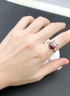 微镶石榴石复古风生肖猪开口戒指
