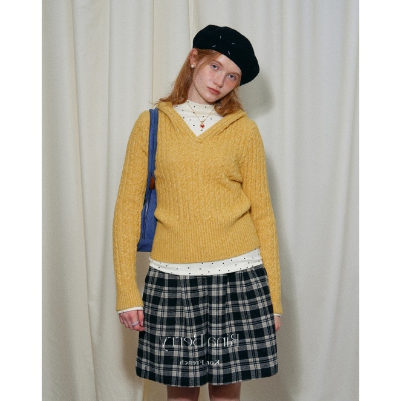 法式复古黄色麻花连帽毛衣女