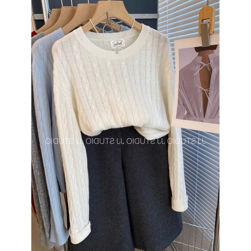 老钱风麻花米白色圆领羊毛针织衫女春秋套头宽松百搭毛衣打底上衣