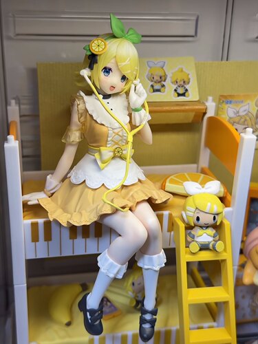 坐姿-镜音铃【独家限定】美少女动漫周边GK手办模型摆件潮玩礼物