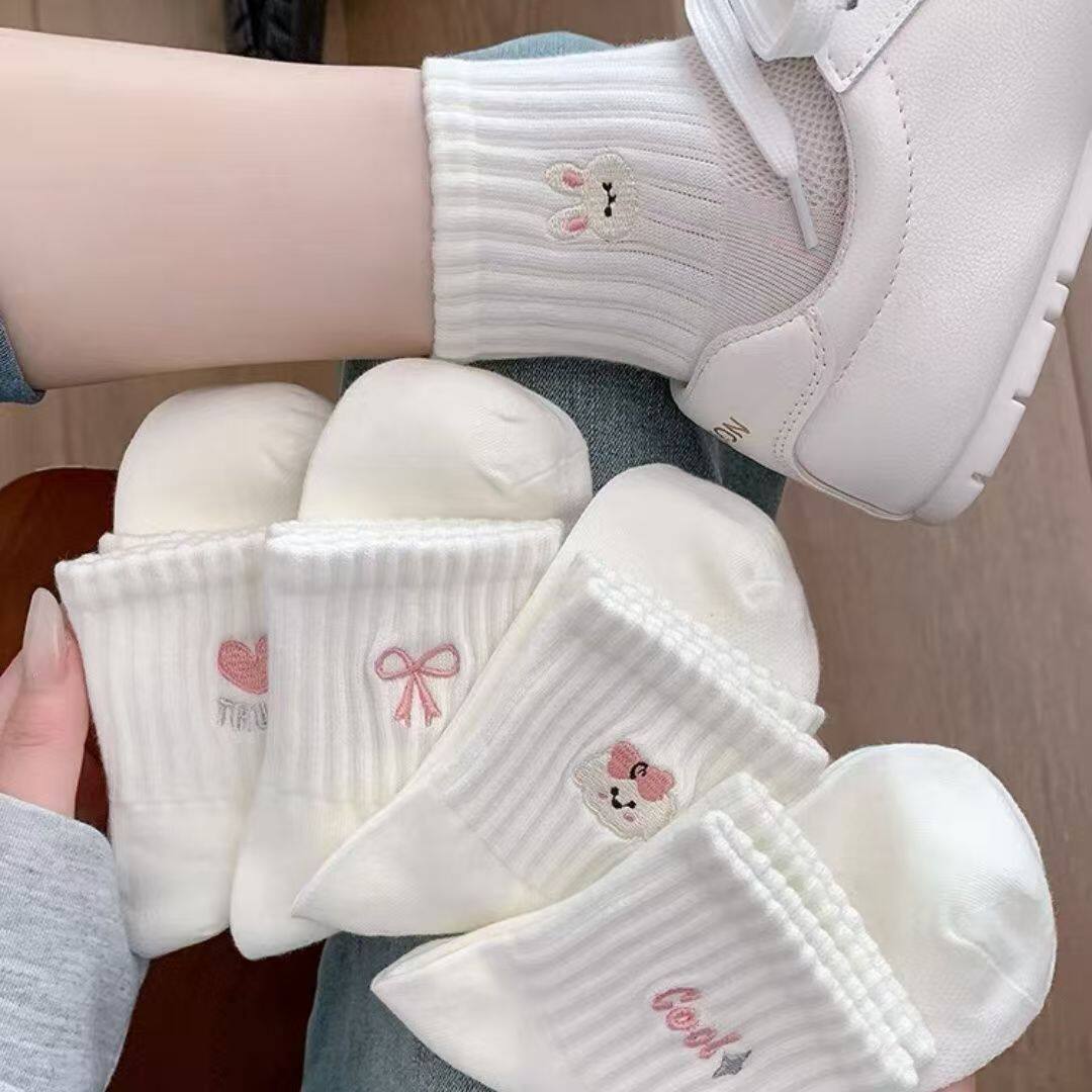 春秋白色袜子女百搭可爱中筒