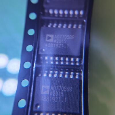 原装正品 AD7705BRZ-REEL SOIC-16 16位Σ-Δ模数转换器(ADC)