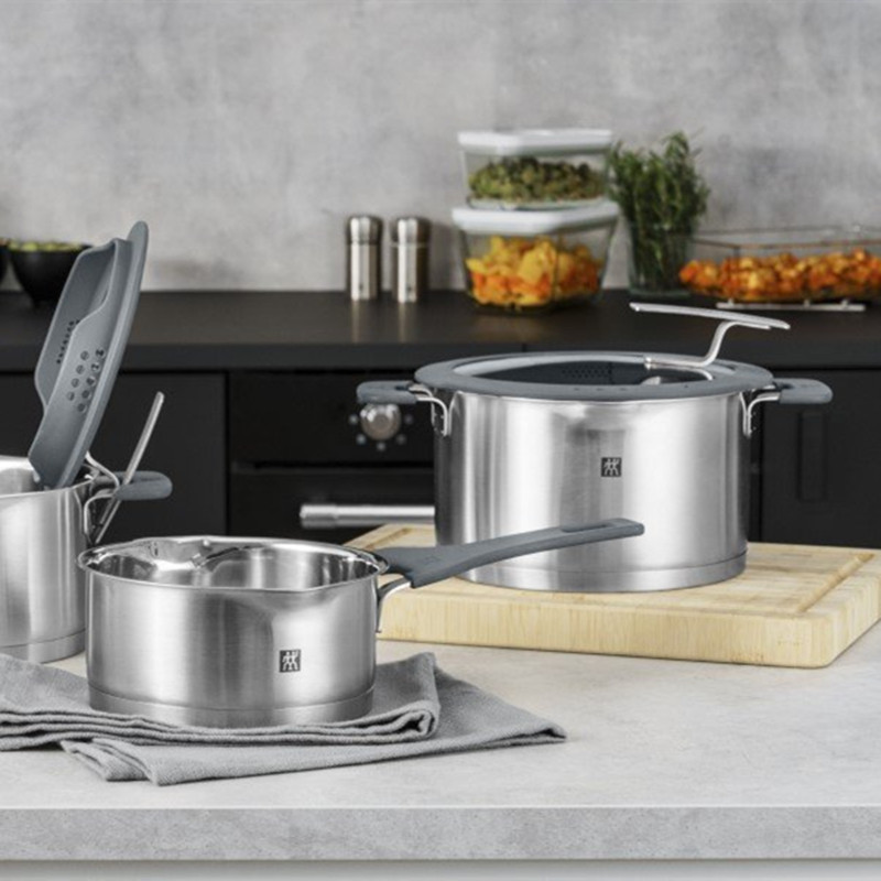 双立人家用不锈钢带玻璃盖汤锅