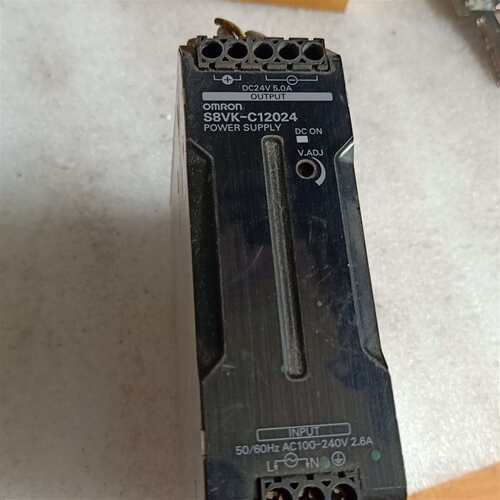 可维修电源S8VK-C12024包好实图拍
