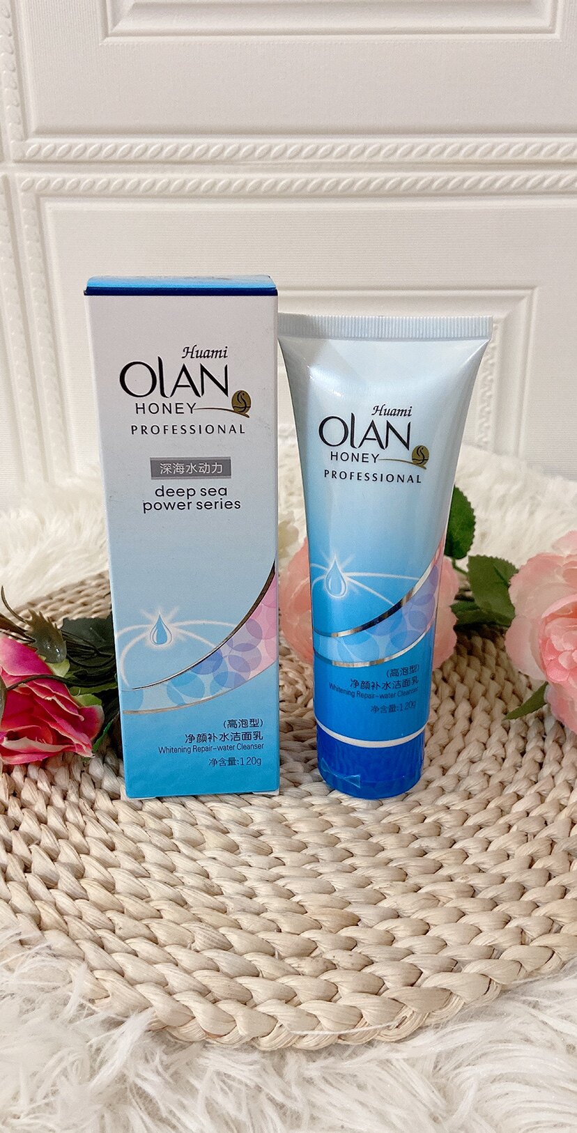 花蜜玉兰深海水动力净白补水洁面乳花蜜优兰00