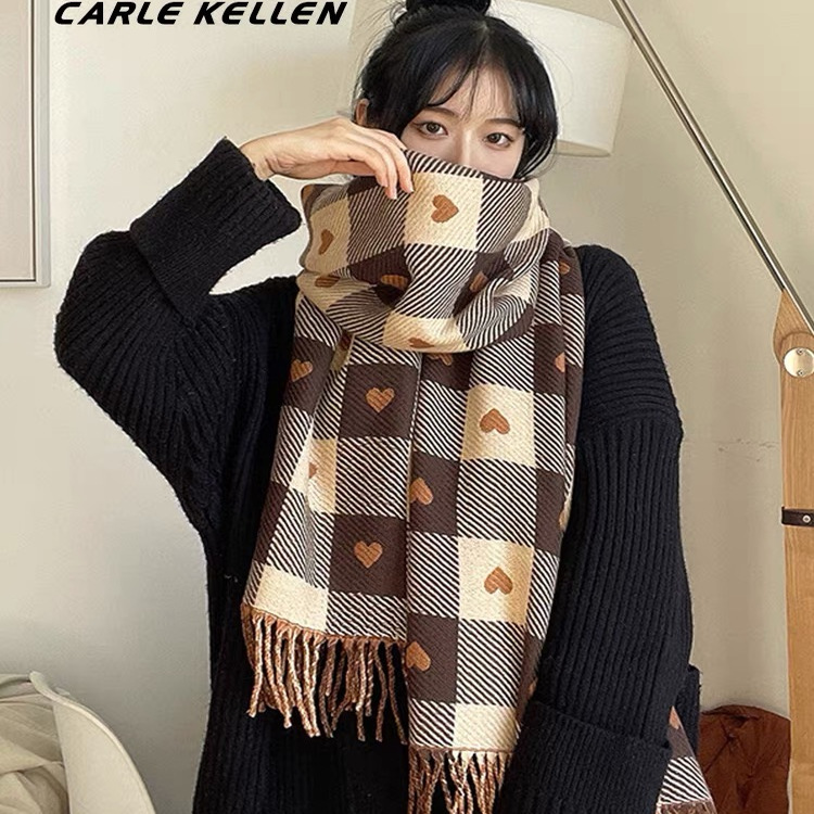 2025年新款咖色爱心格子仿羊绒围巾女冬季百搭保暖披肩外搭围脖