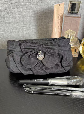 四件包邮 出口尾货 小巧便携黑色蝴蝶结化妆包加3支化妆刷套装