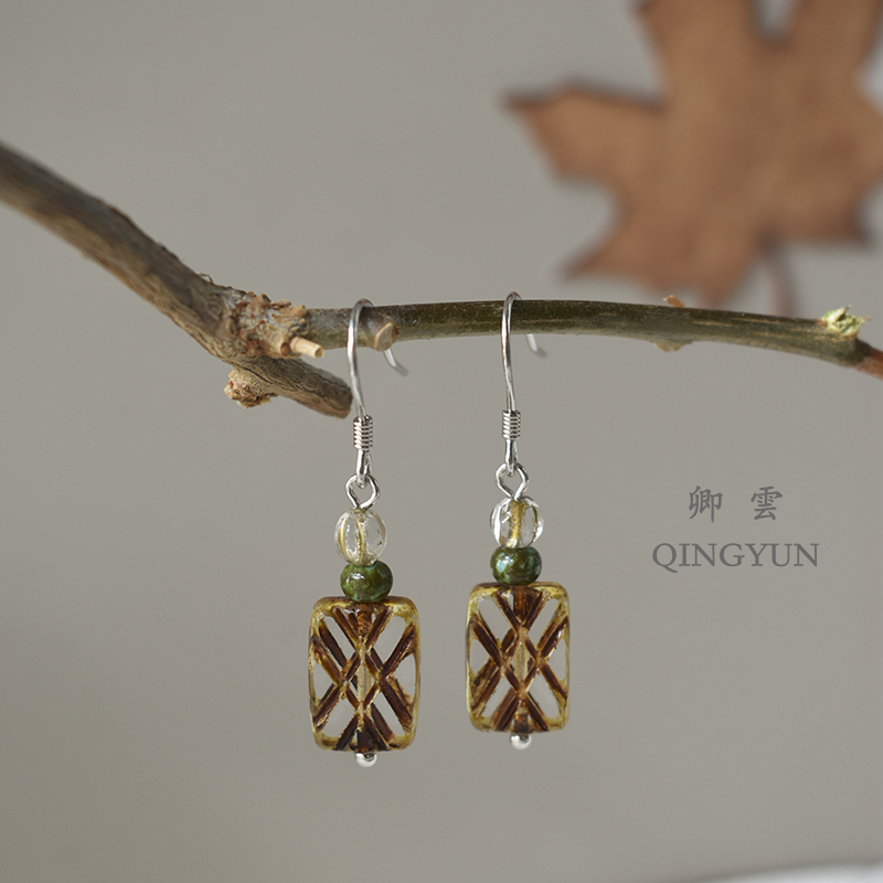 纯银捷克珠耳环短款设计感简约