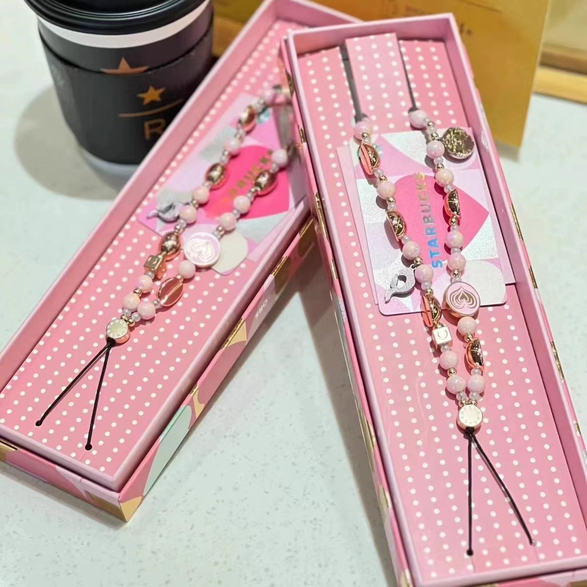 情人节金属粉色爱心星巴链ins风明星同款联名巴克金属爱心星便携适用安卓挂链ccd安全绳防摔相机绳高级感手链