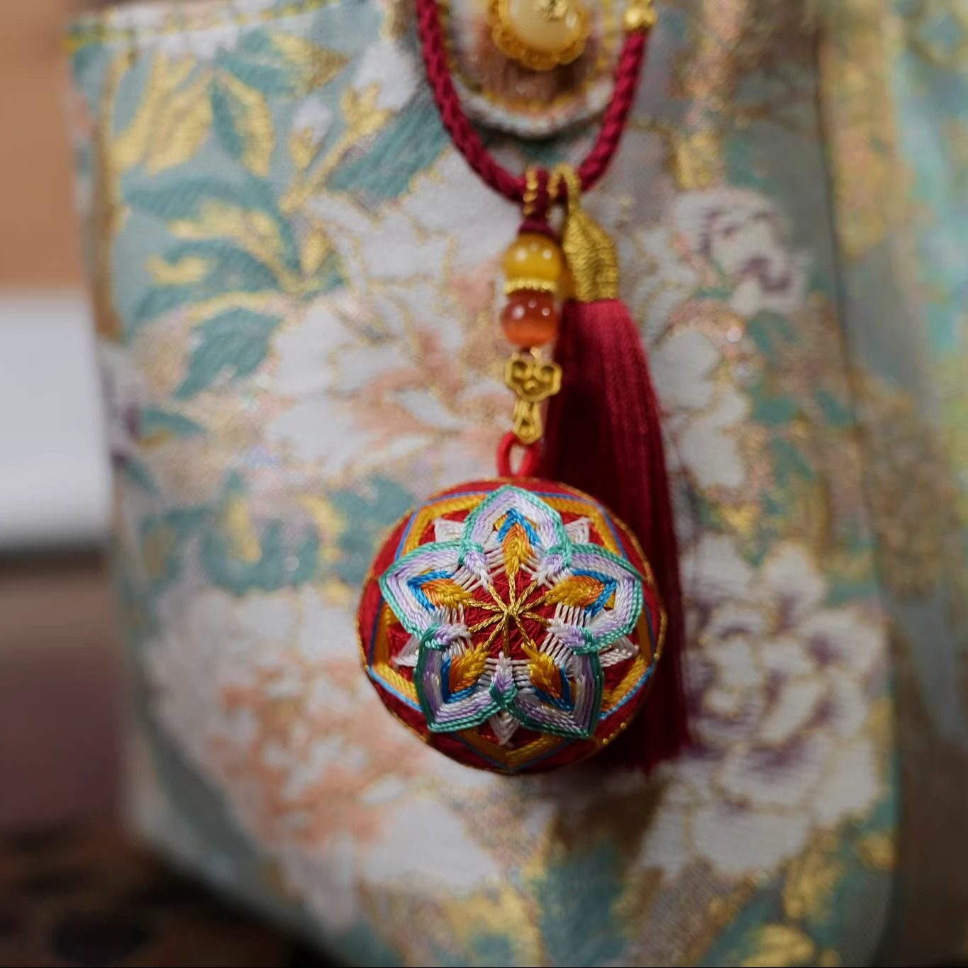 【宝相花纹】手工香灰祈福绣球招贵太岁本命年护身符非遗绣球包挂
