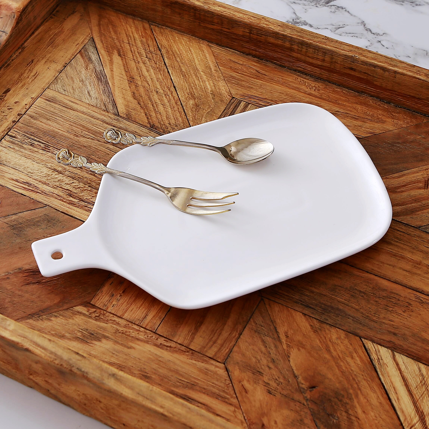 简约白色陶瓷盘子方形带手柄厨房餐具家用餐盘 简欧平盘摆盘 瑕疵