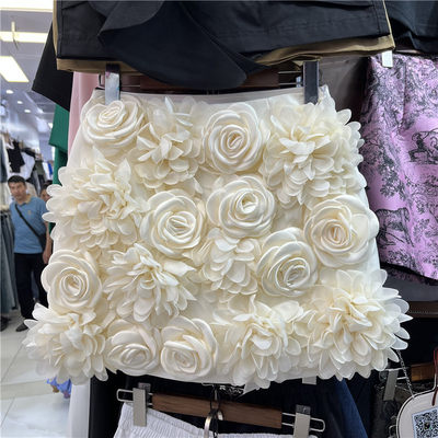 短裙a型气质时尚立体玫瑰花设计
