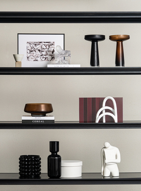 现代北欧样板间家居艺术摆件客厅书房壁柜餐边柜软装高级感装饰品