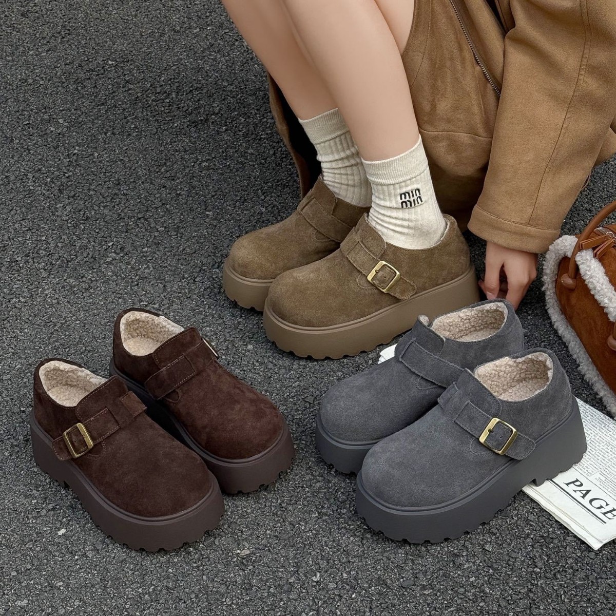 真皮厚底加绒勃肯雪地靴女2025冬新款舒适保暖百搭一脚蹬乐福棉鞋