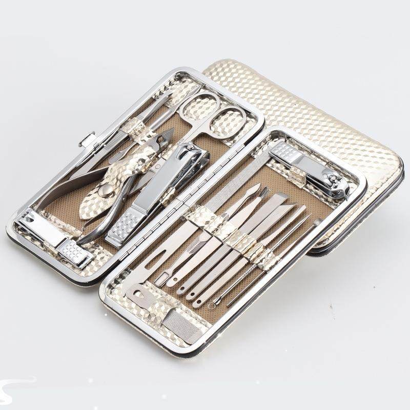 18Pcs Cutter Trimmer Ear Pick Manicure Pedicure Toe Nail