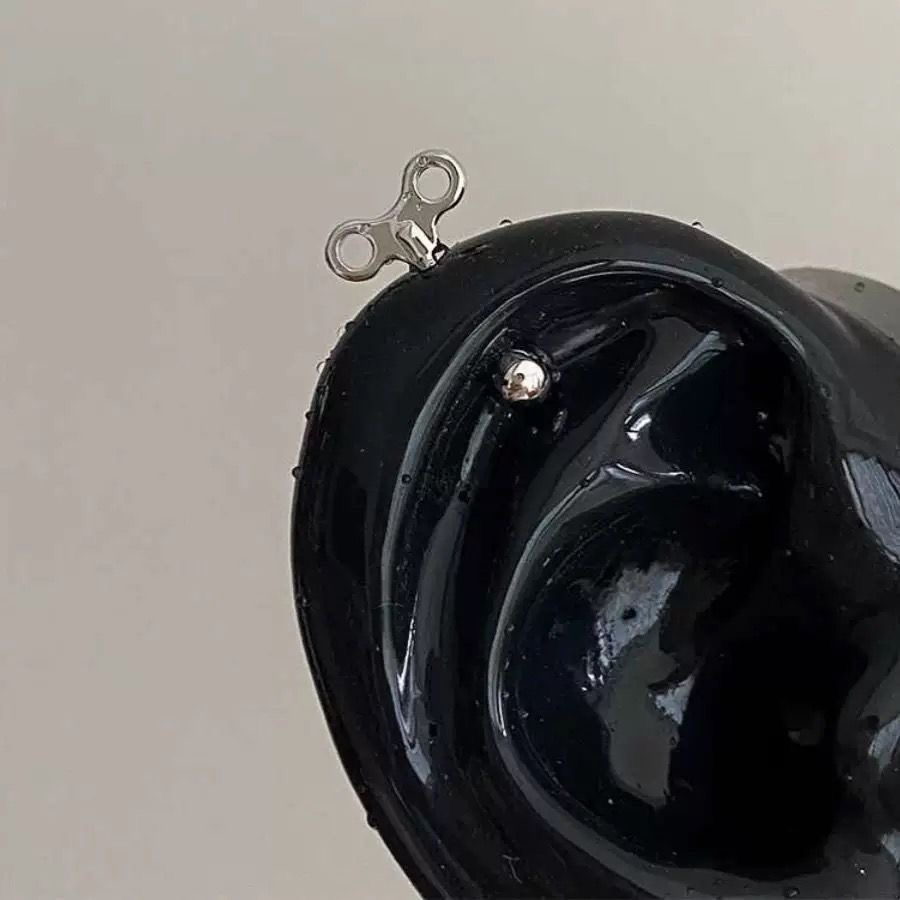 月lune搞怪童趣发条耳轮钉医用钛钢高位耳骨钉日常百搭拧螺丝耳钉