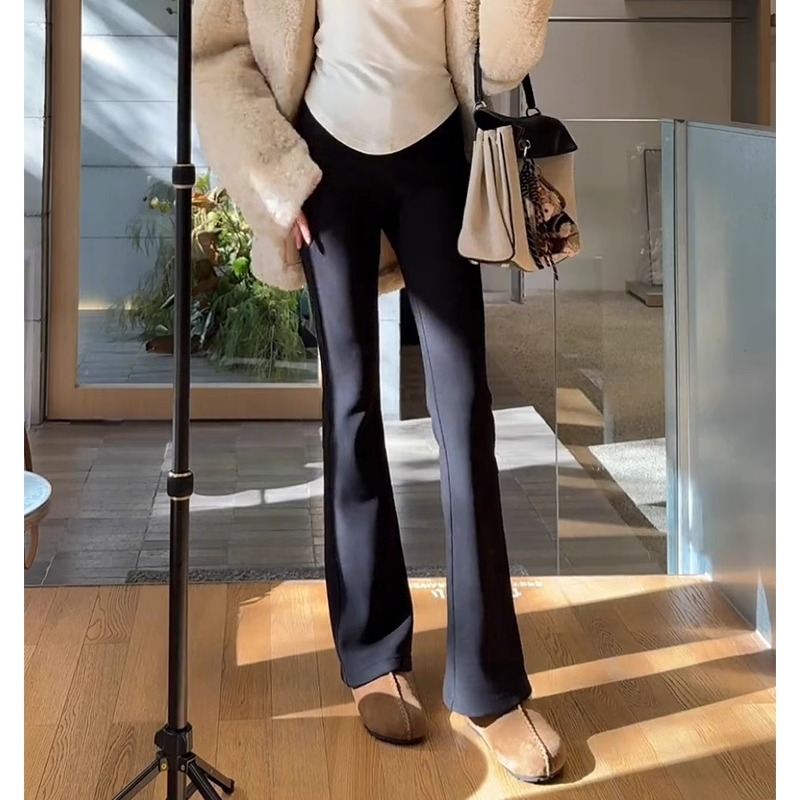 黑色窄版加绒微喇休闲裤女秋冬季2025新款高腰弹力修身垂感马蹄裤