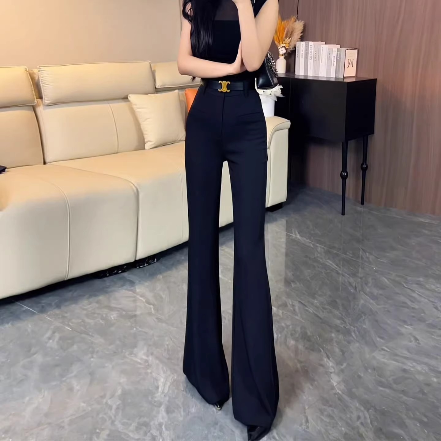 黑色高级感气质微喇西装裤女