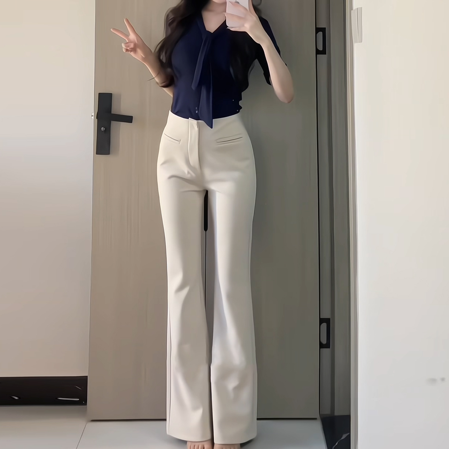 小个子显瘦高腰修身喇叭裤