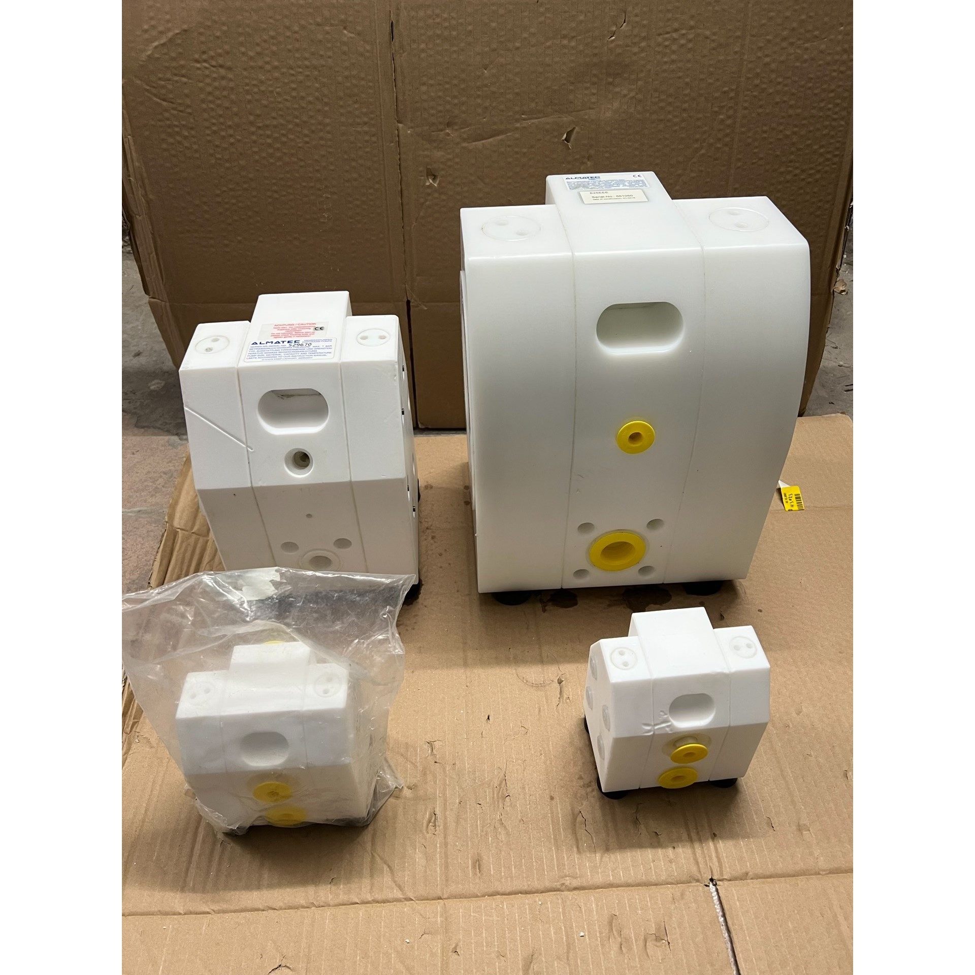 议价；阿玛迪克ALMATEC气动隔膜泵A15TTT A08TTT