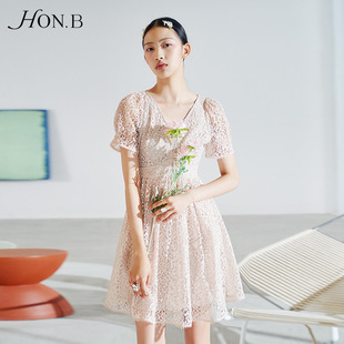 新款 HONB红贝缇勿忘恋人甜美优雅蕾丝镂空夏季 收腰温柔风连衣裙