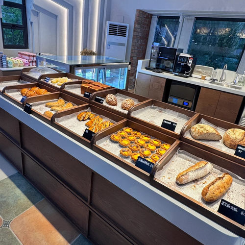 面包店展示筐陈列道具装饰托盘