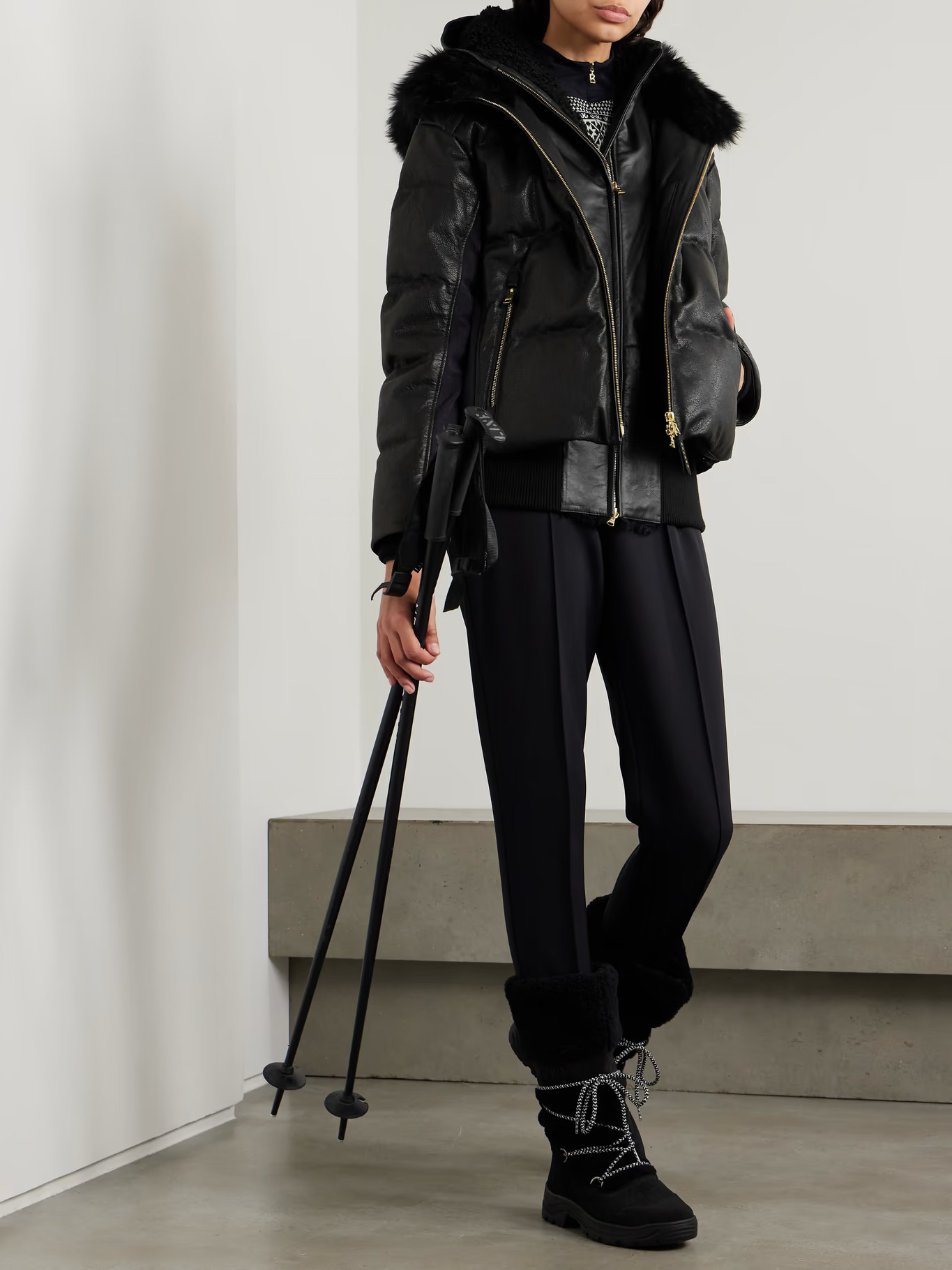 Bogner 女士夹克滑雪服2025新款连帽皮毛一体保暖羽绒服外套