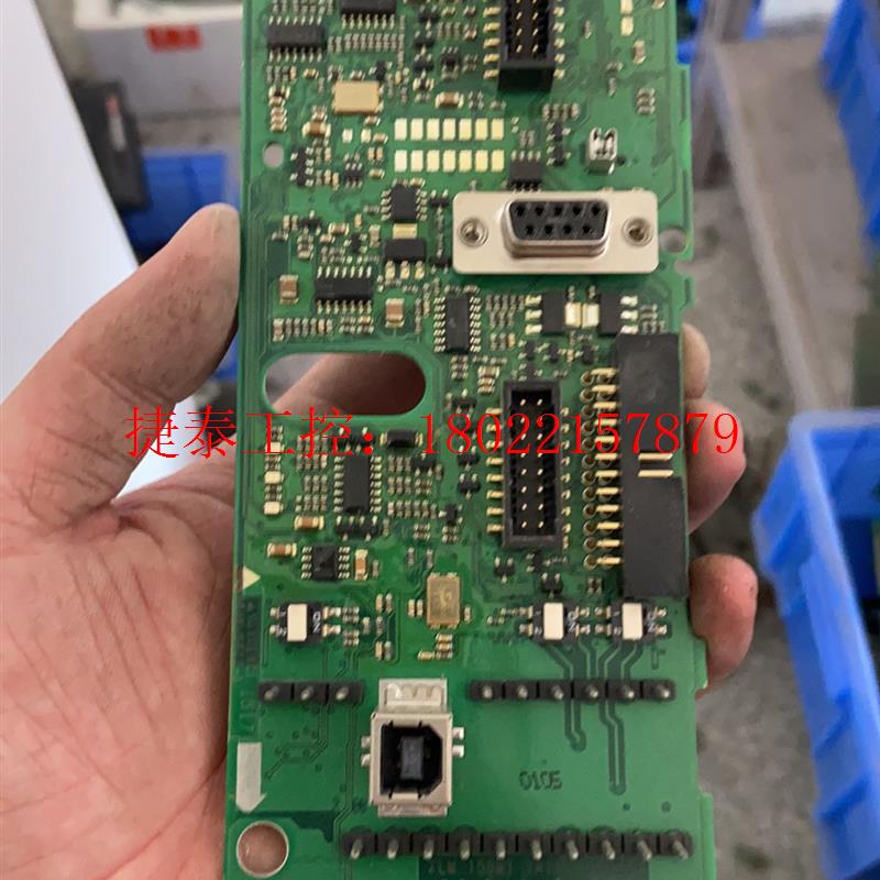 议价 全新原装丹佛斯变频器主板130B7002 AT/11