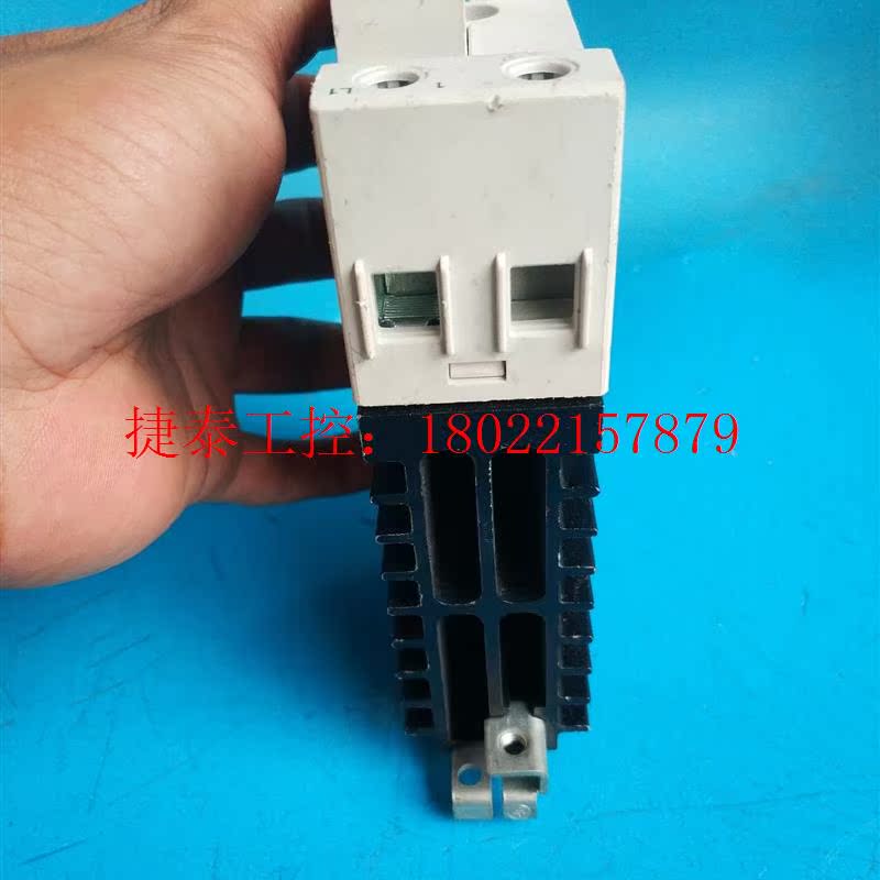 议价 固态继电器RGC1A60D40KGE