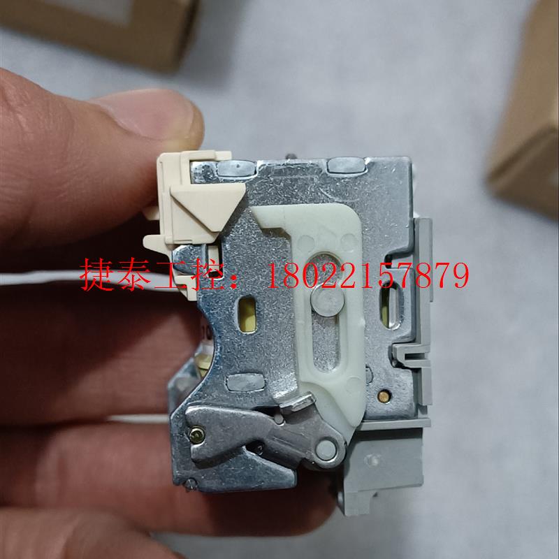 议价 全新施耐德分励脱扣线圈MX/SHT  24VDC,NSC63