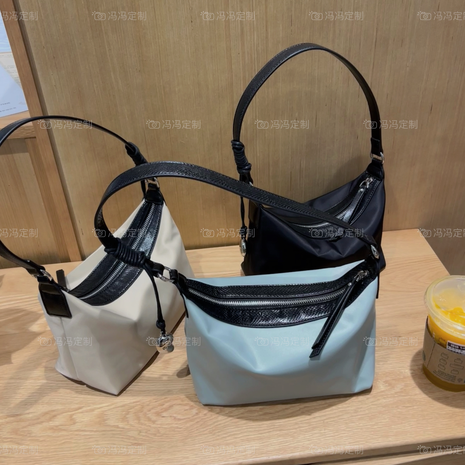 冯冯定制款简约尼龙托特包小众质感手提腋下包便携通勤休闲斜挎包