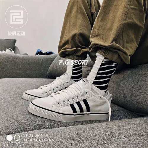 阿迪达斯三叶草nizza帆布小白鞋