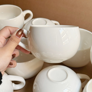 德化米白陶瓷宽口圆润咖啡杯下午茶拿铁拉花杯办公室大肚杯水杯子