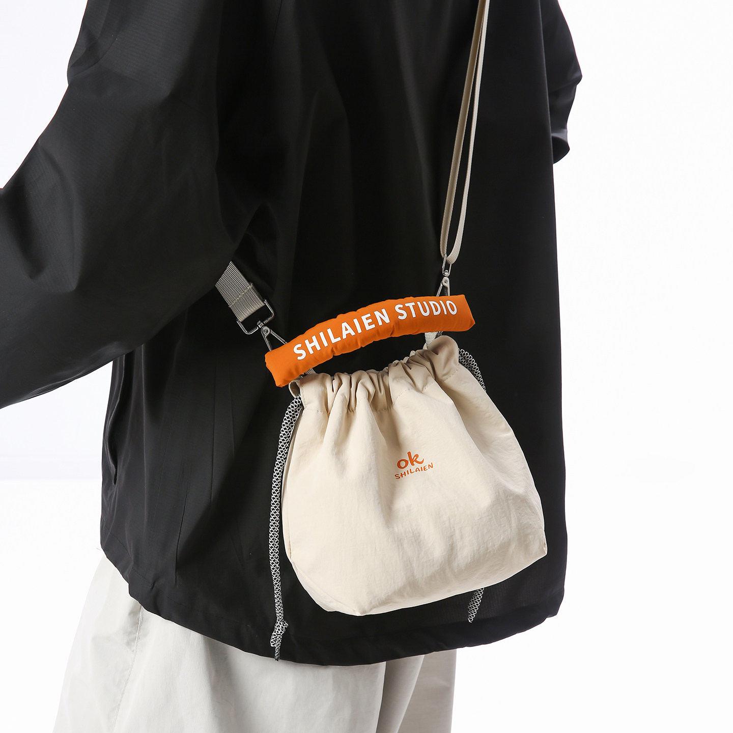 山系风轻便女生包包闺蜜休闲手提两用手机包简约夹棉加厚斜挎小包,箱包皮具/热销女包/男包,通用款女包,淘宝优惠券,粉丝福利购,淘宝优惠卷