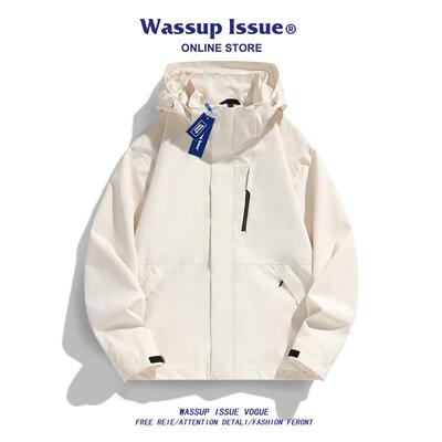 WASSUP ISSUE户外冲锋衣男款三合一春秋季新款宽松情侣登山外套男