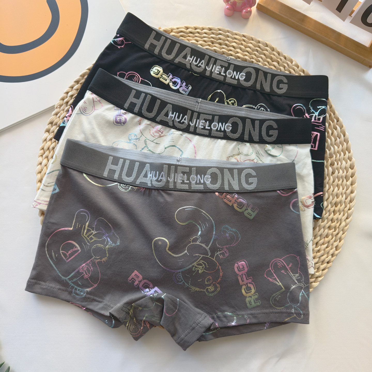 女士舒适可爱小熊四角宽边le内裤抗菌裆中腰高弹纯棉青年运动短裤