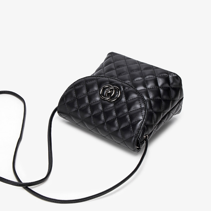 包包女式2025新款潮夏季真皮女包斜挎包百搭水桶包菱格小包单肩包,箱包皮具/热销女包/男包,水桶包,淘宝优惠券,粉丝福利购,淘宝优惠卷