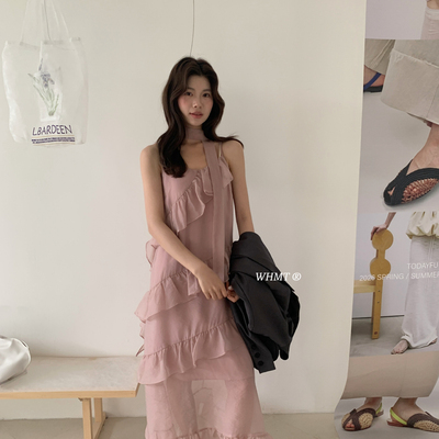 RS.WHMT-仙气飘飘气质温柔设计感荷叶边吊带连衣裙(配飘带)(Q5230