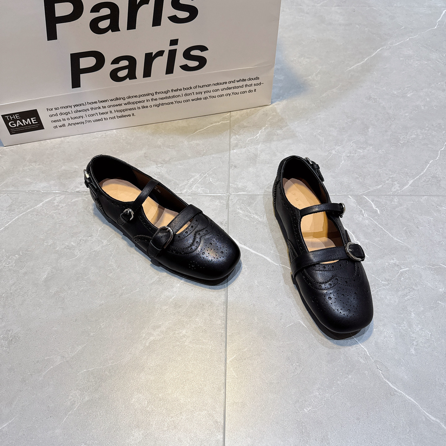 复古英伦风玛丽珍单鞋女黑色皮带扣平底浅口布洛克小皮鞋2026新款,女鞋,浅口单鞋,淘宝优惠券,粉丝福利购,淘宝优惠卷