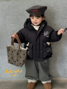 咕哩咕哩羽绒服黑色印花简约男女童装牛角扣大口袋