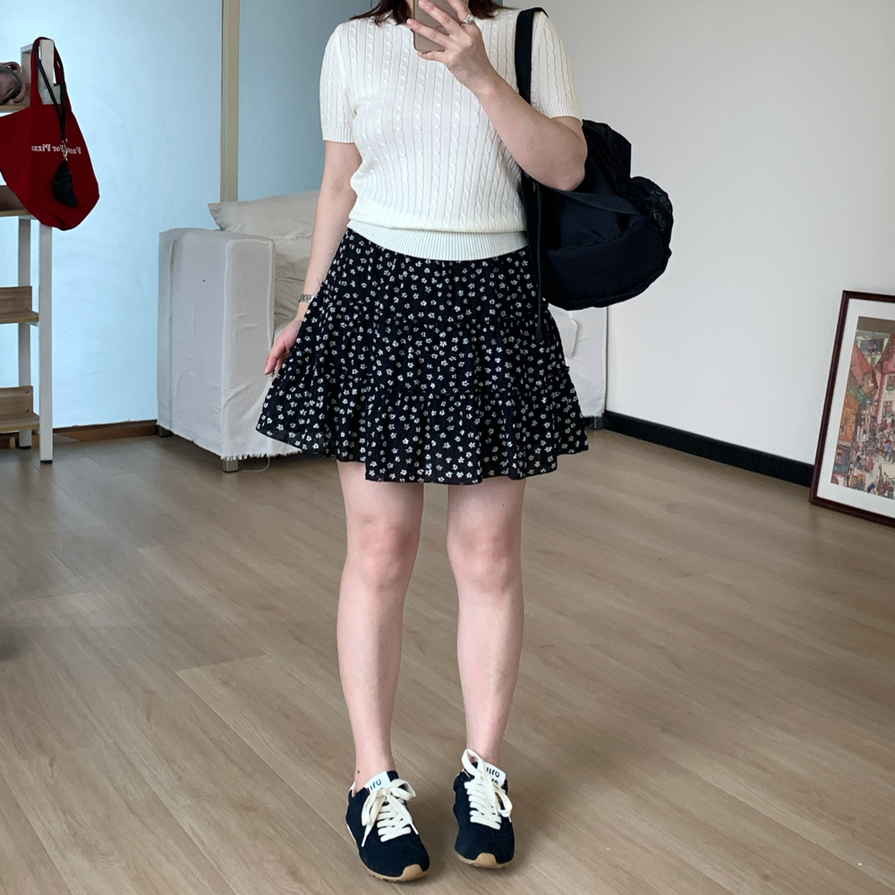 Omang桃喜 有内衬松紧腰黑色碎花短裙女夏韩系甜美显瘦蛋糕半身裙