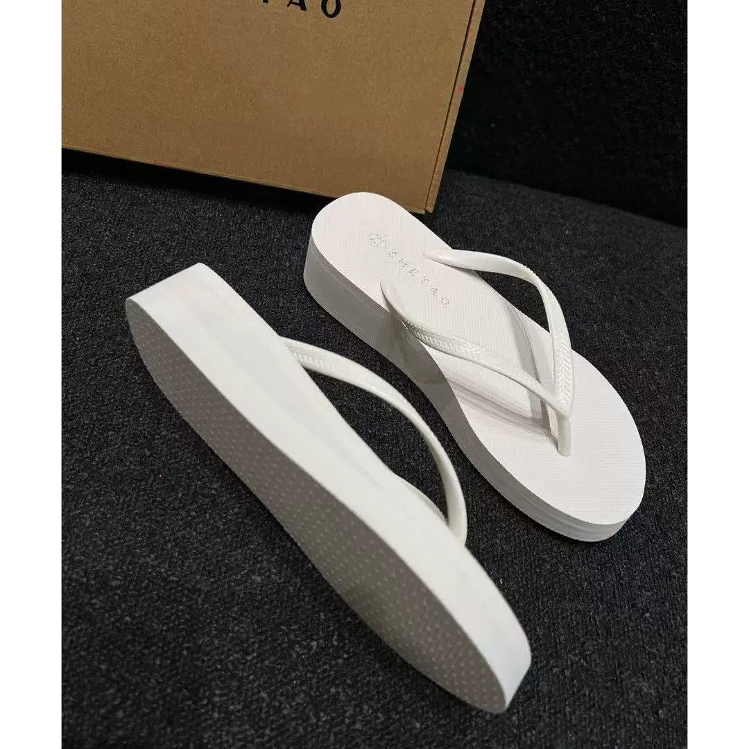 2025夏季人字拖女外穿4.5厘米厚底纯色简约百搭休闲沙滩夹脚凉鞋